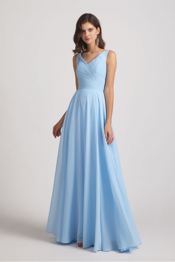 V-Neck Sleeveless Pleated Chiffon Bridesmaid Dresses with Back Tie