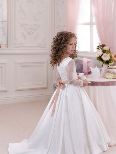 Ivory Ball Gown V-Neck Chapel Train Long Sleeve Flower Girl Dress